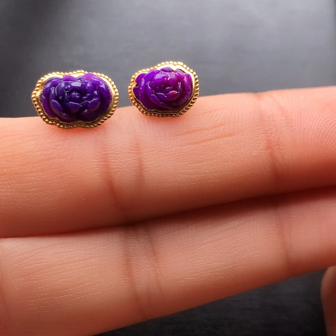 苏纪石（舒俱来）18K金镶嵌耳钉