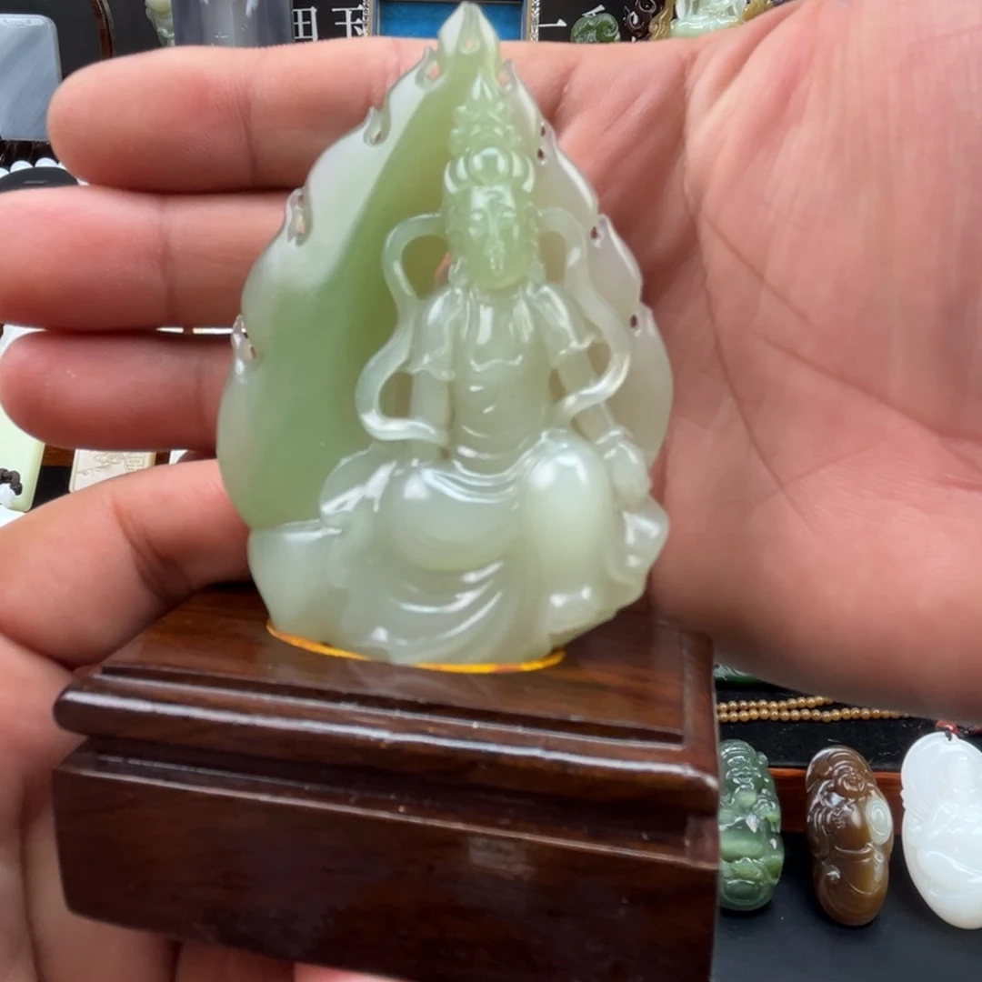 和田玉未镶嵌挂件