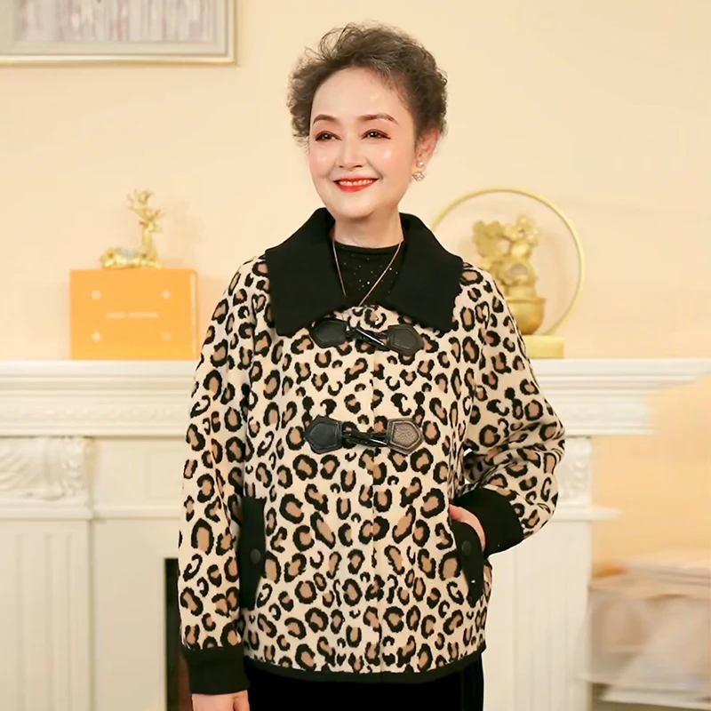 气质妈妈装秋季新款中老年人女外套时尚奶奶装秋冬毛衣