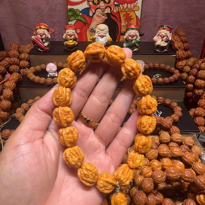 从***来手串文玩核桃精品