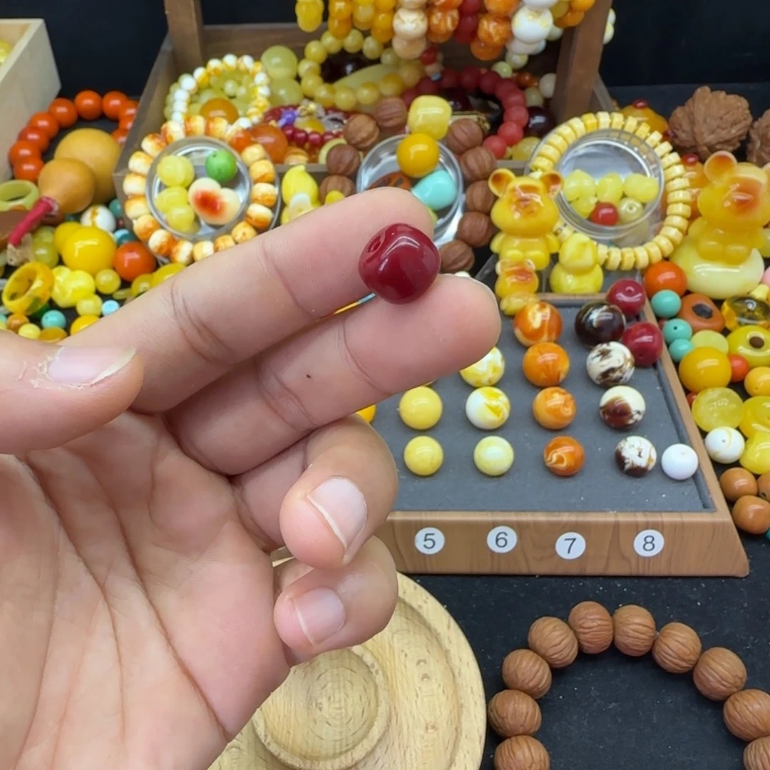 杰***斯琥珀未镶嵌颈饰12mm