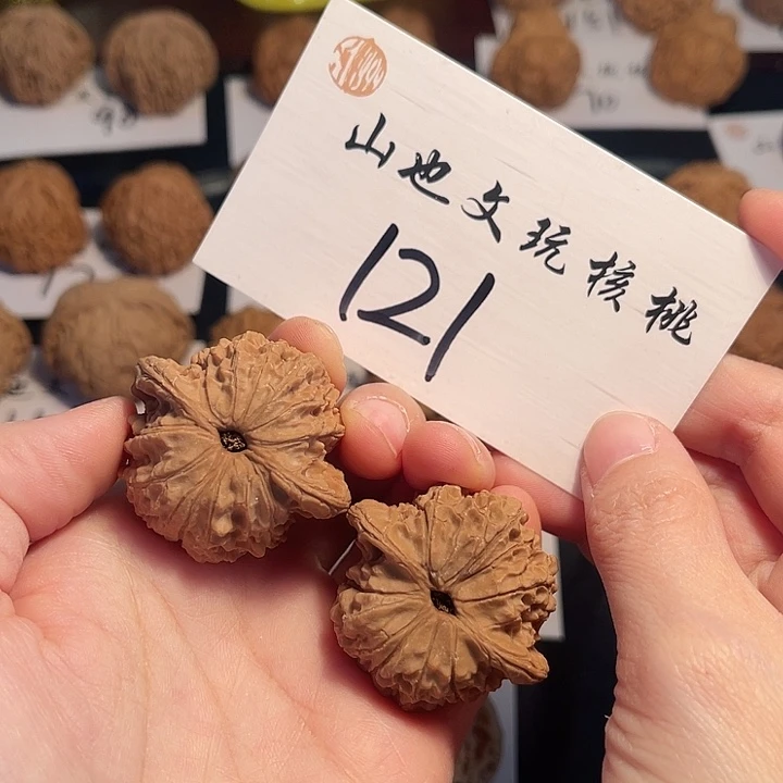 桃核把件血麒麟41尺121号