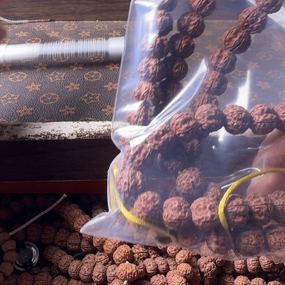 呀***吼吊坠金刚菩提108不挑有瑕疵