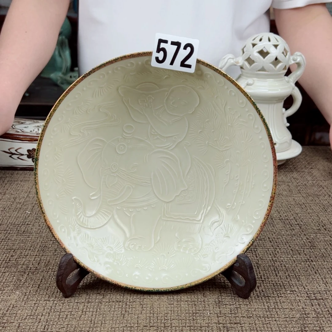 瓷片陶瓷艺术瓷器摆件