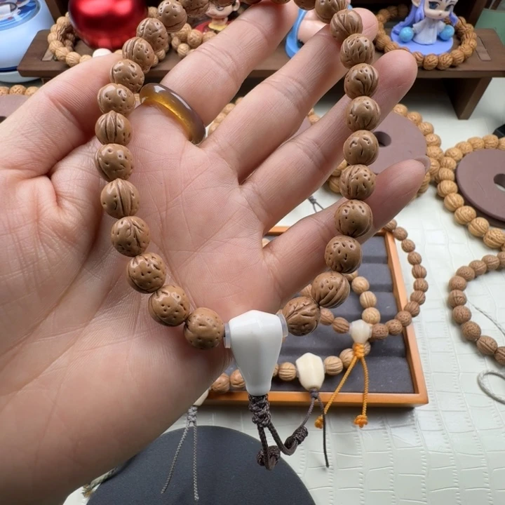 张***乐菩提籽类1111111111111111