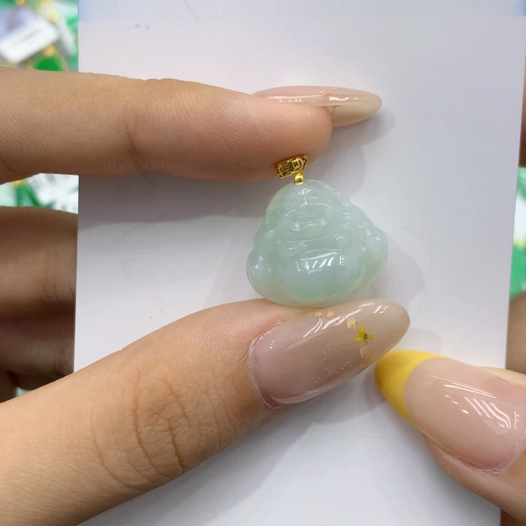 颈饰18K金镶嵌翡翠