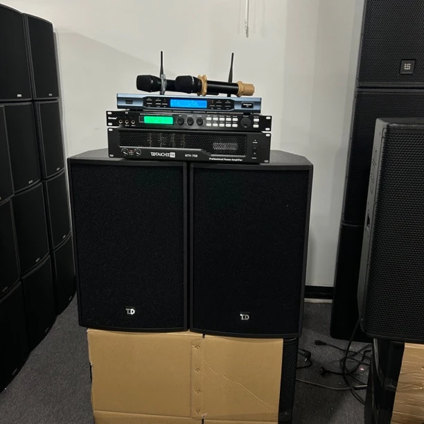 准新品  （包邮）唐龙太极高端系列12寸四件套+欢唱客点歌机