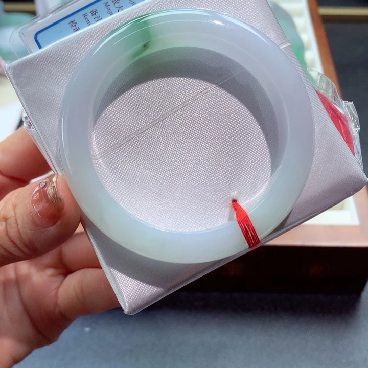 未镶嵌手镯翡翠16号