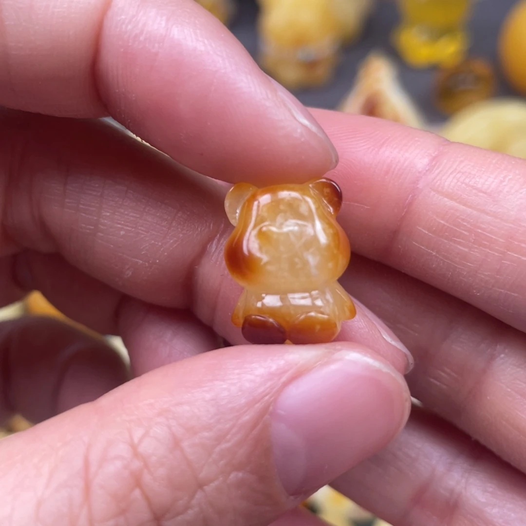 未镶嵌琥珀裸石蜜蜡
