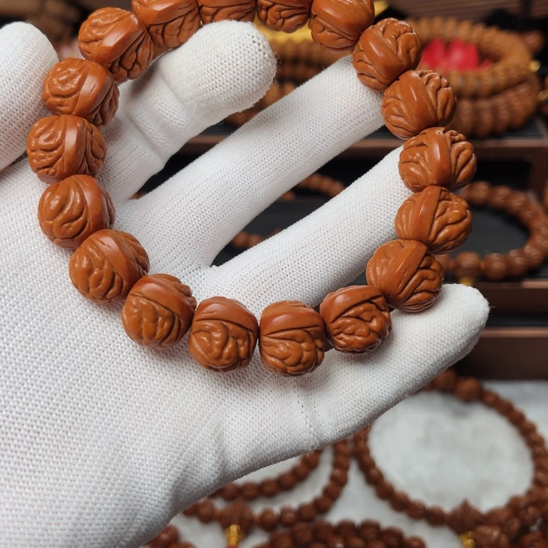 桃核手串17精品红皮满天星