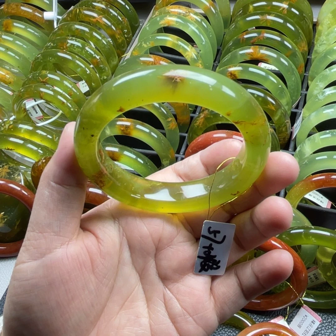 未镶嵌蛇纹石玉手镯有裂手镯特价不退不换