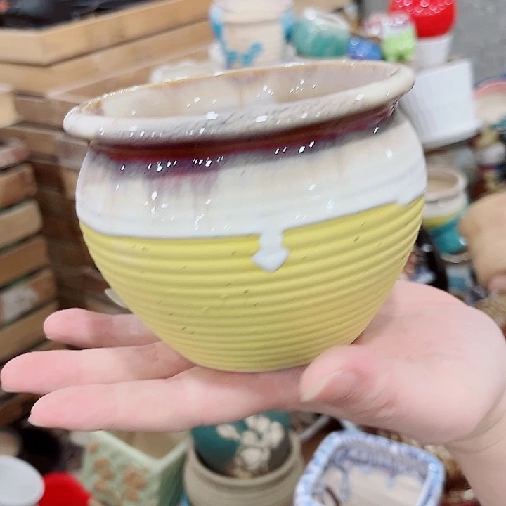 有孔.凑单10元陶瓷花盆发货！