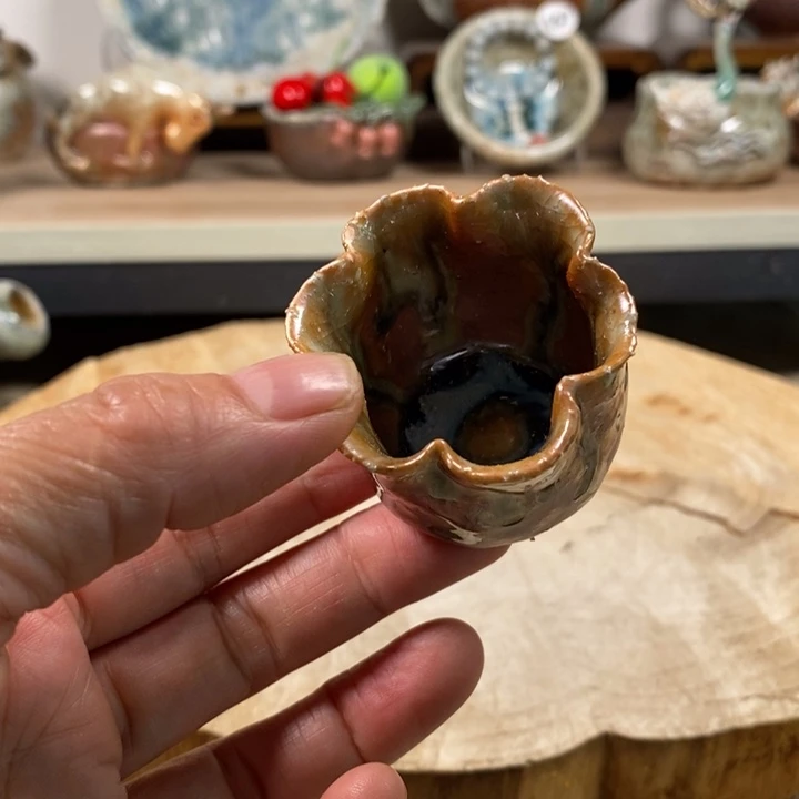 姐姐我也是个小女孩在姐姐，姐姐。姐姐的花店老板
