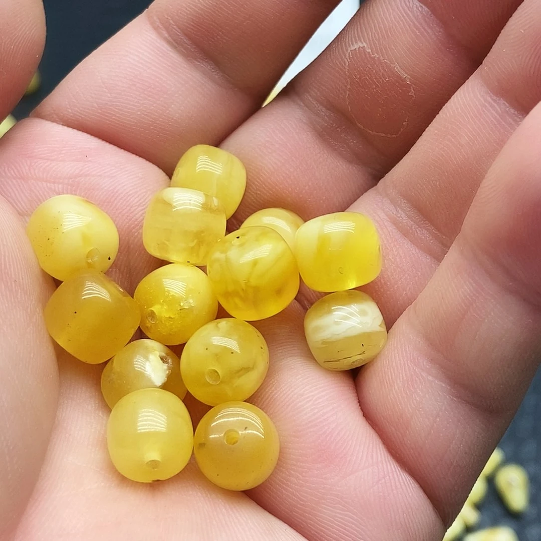 未镶嵌蜜蜡珠宝奇石10毫米老型微瑕随机一颗