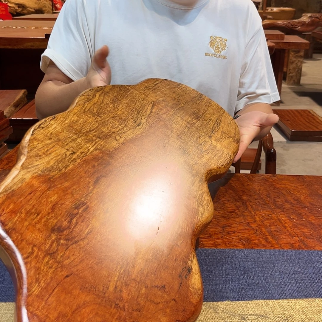 玉木（非红木类）巴花学名古夷苏木