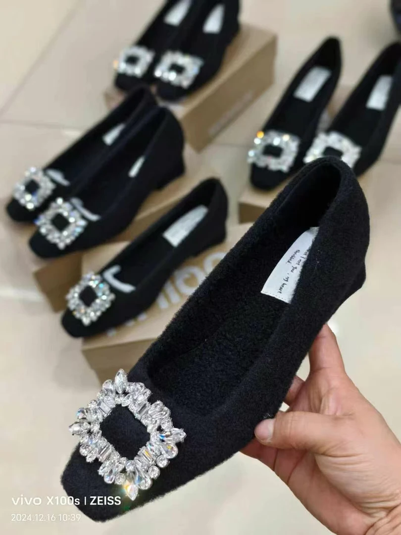 诺奇琳女鞋洋气百搭气质过年新款