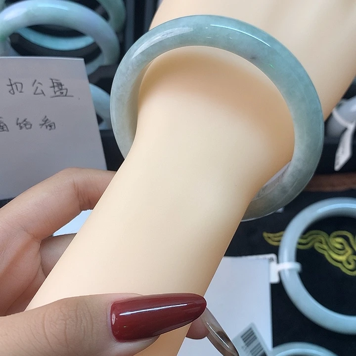 翡翠未镶嵌手镯缅甸a货翡翠