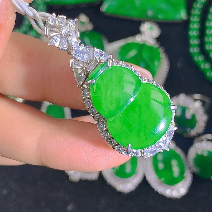 翡翠吊坠(不含链)银S925镶嵌