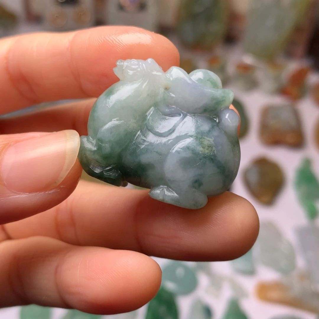 定制翡翠未镶嵌翡翠