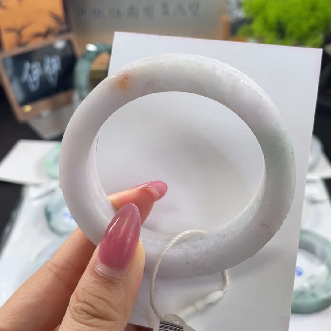 定制翡翠未镶嵌手镯基地质检发货