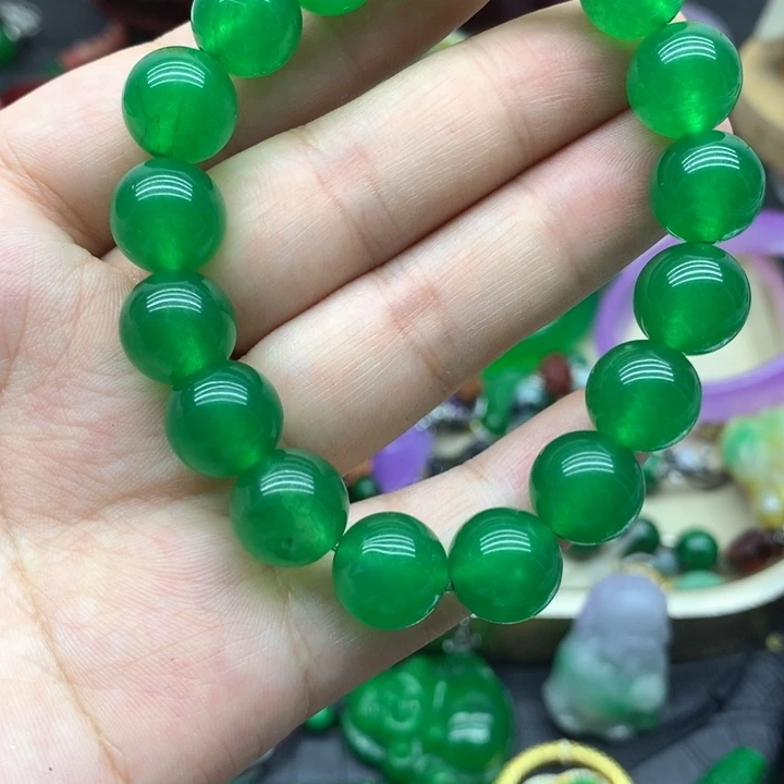 翡翠未镶嵌颈饰吊坠