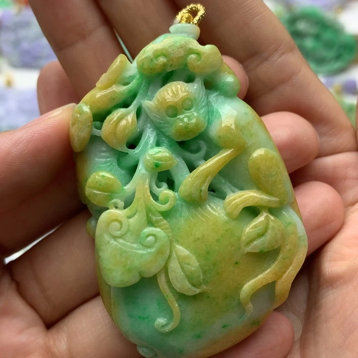 颈饰未镶嵌翡翠翡翠