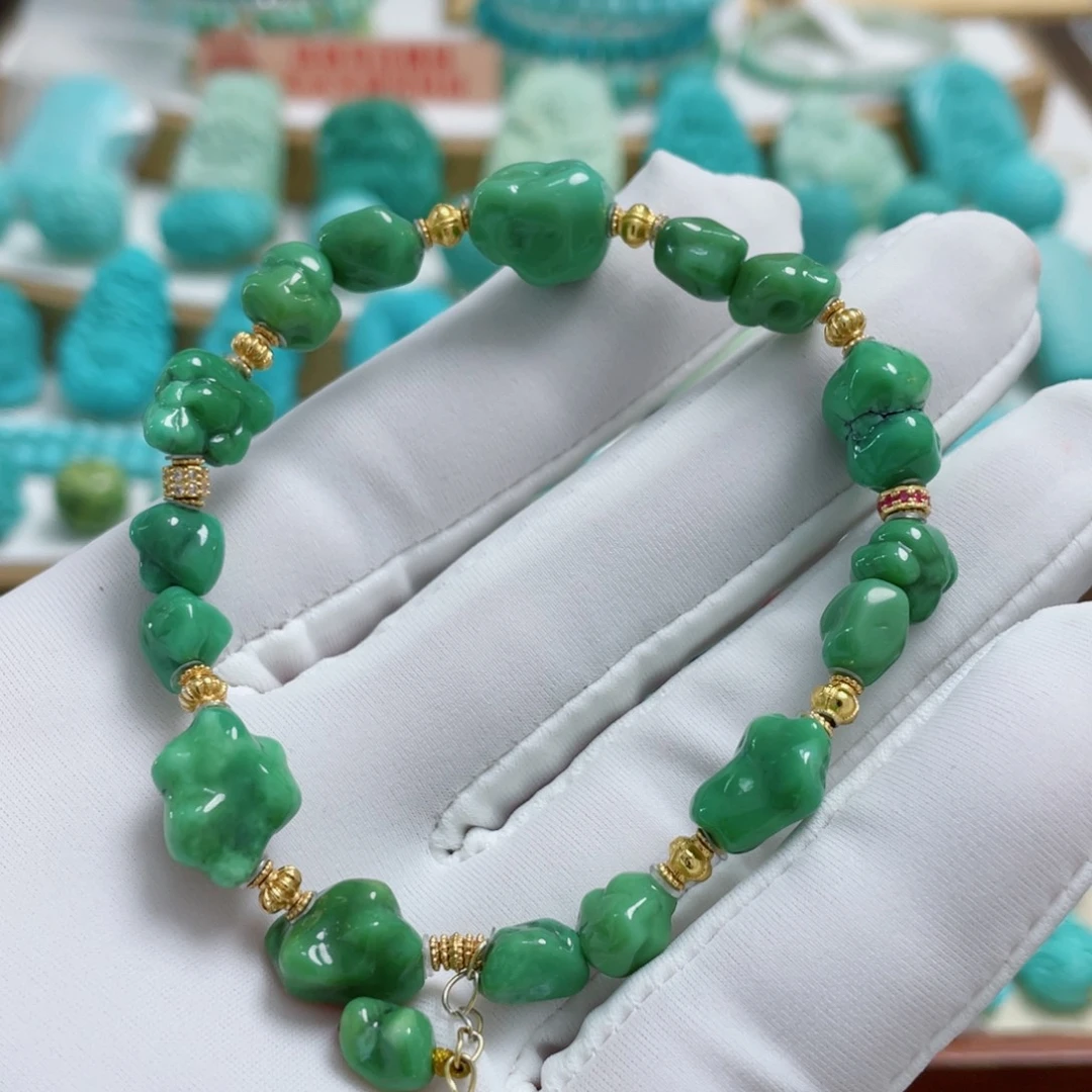 绿松石未镶嵌珠宝奇石