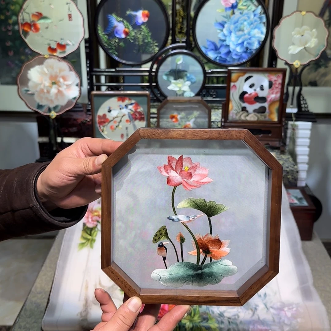 刺绣刺绣工艺精湛