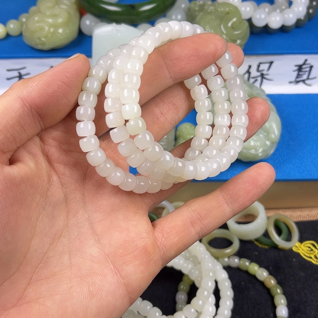 和田玉未镶嵌颈饰纯天然新疆和田玉于田白玉多样性发货发一条