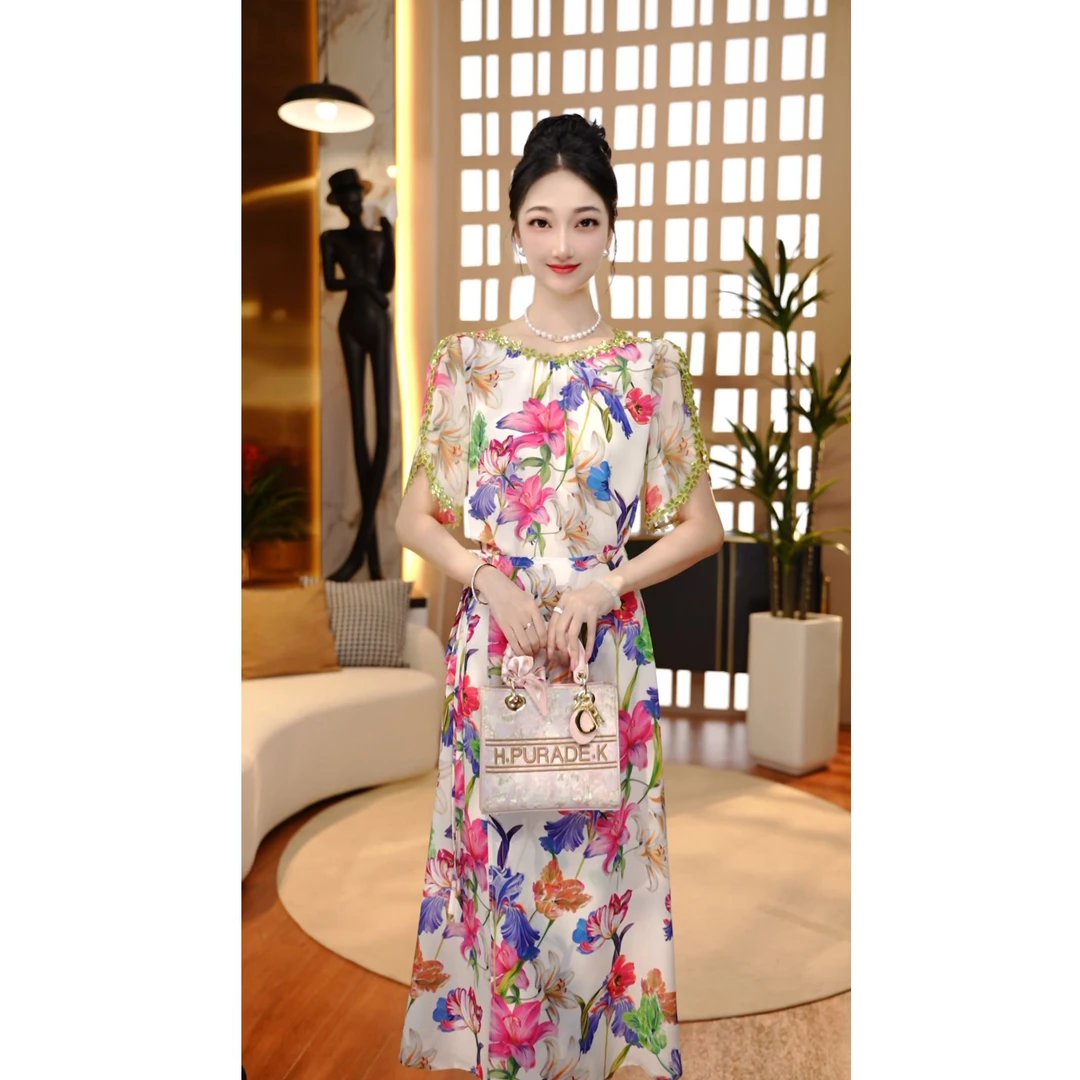 夏季新款上新百搭显瘦印花款法式修身优雅气质连衣裙-D250366