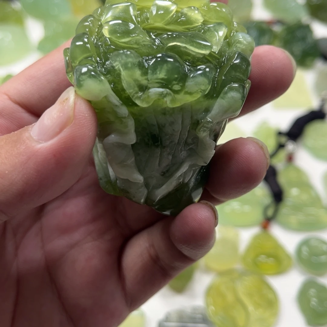 蛇纹石玉未镶嵌手把件