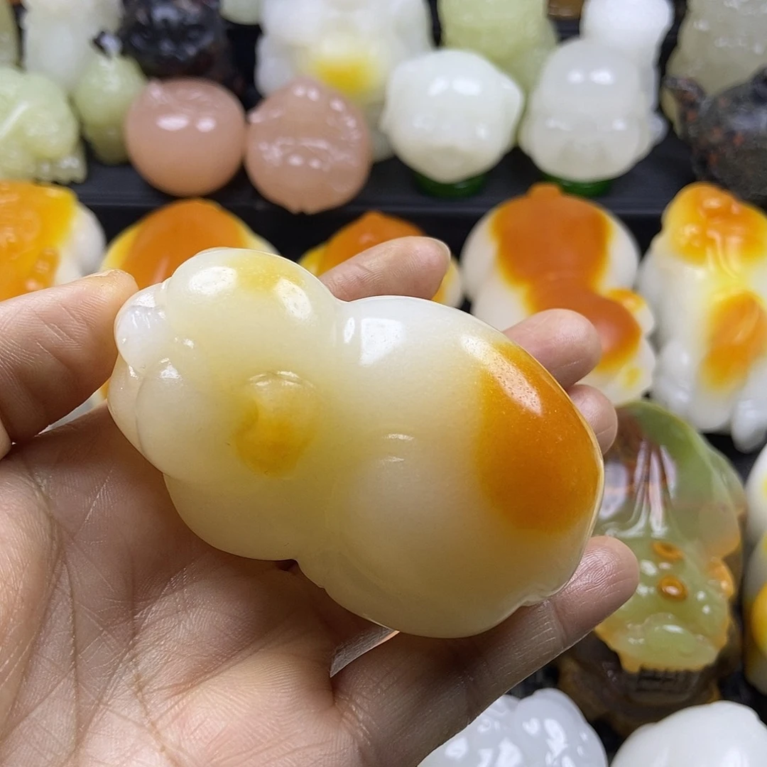 无花朵原石手把件