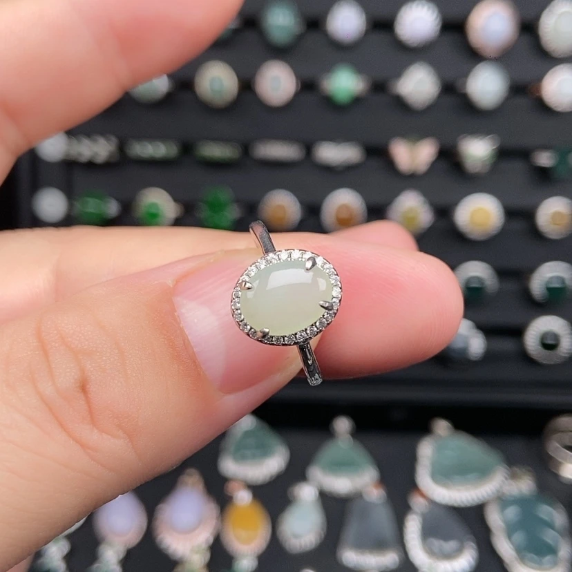 【闪购商品】银S925镶嵌戒指翡翠