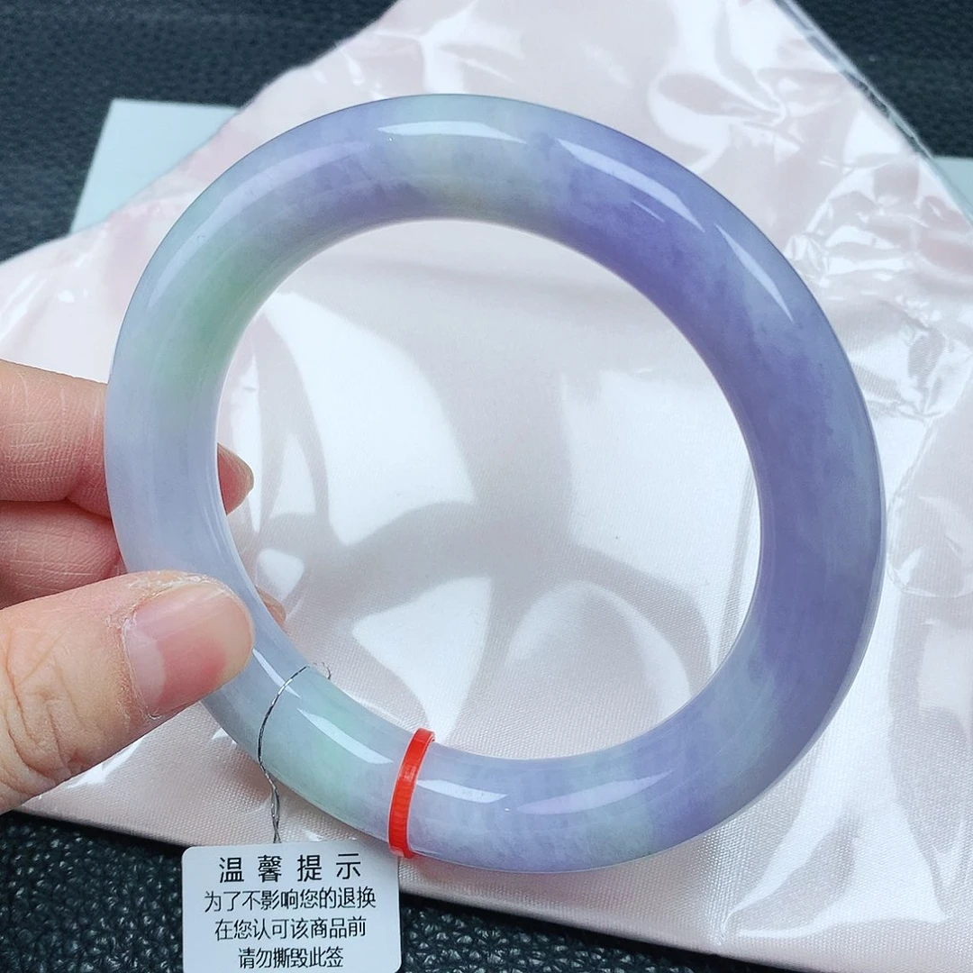 翡翠手镯未镶嵌60+胖