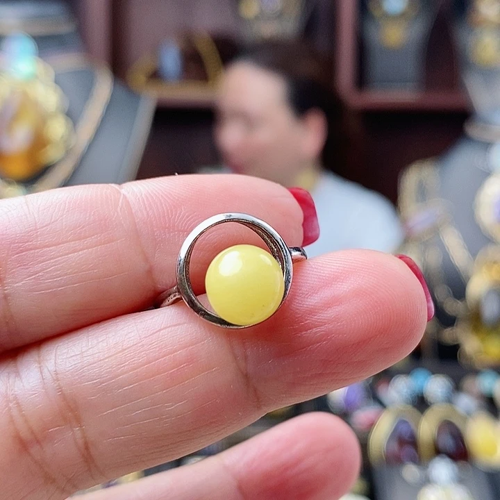 琥珀戒指未镶嵌戒指