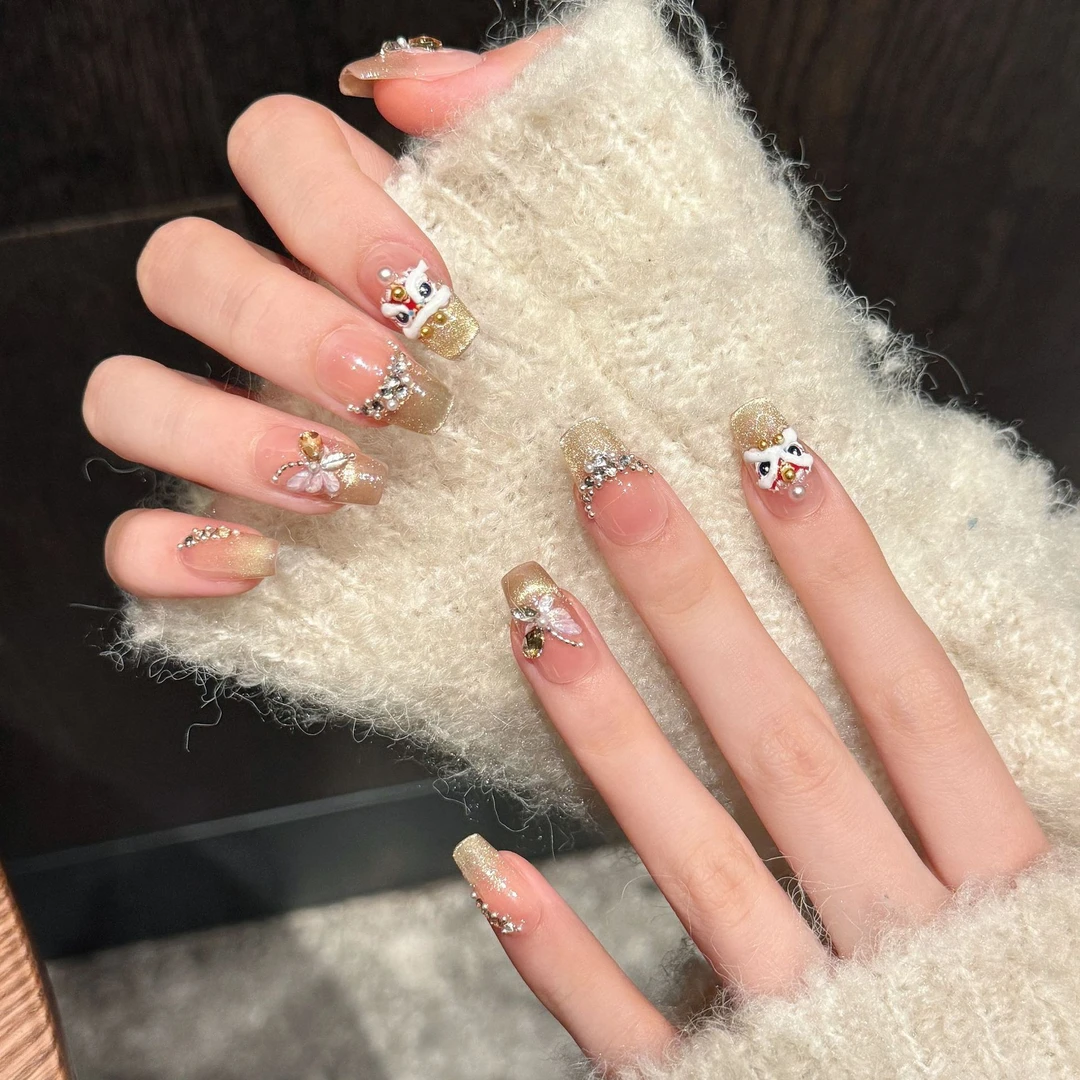 【烫金醒狮】秋冬爆款金色蝴蝶碎钻猫眼显白美甲纯手工穿戴甲款式
