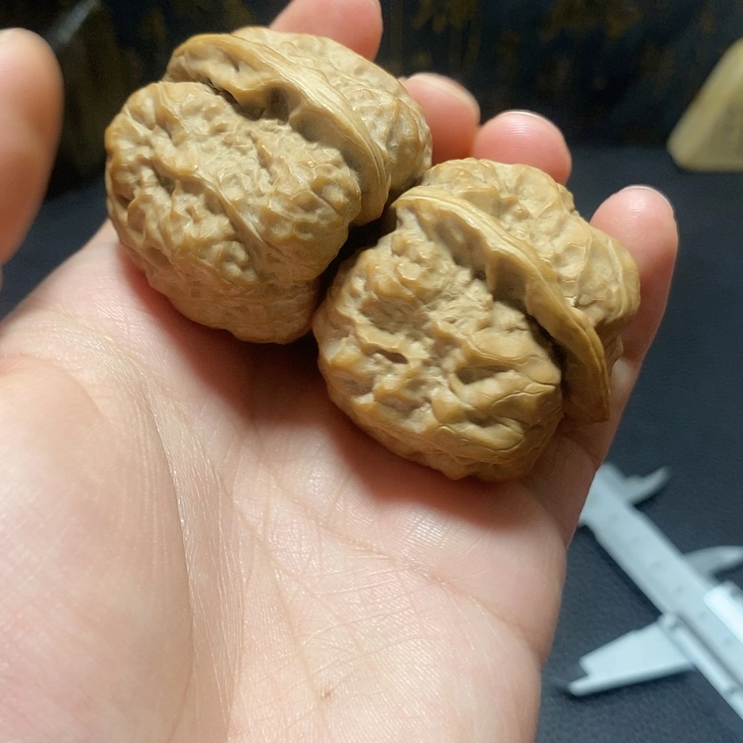 小***虎吊坠文玩核桃蛤蟆