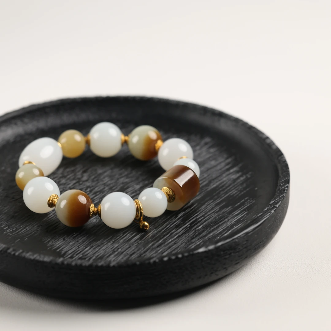 “星河”珍藏级精品和田玉高色糖白多宝手串