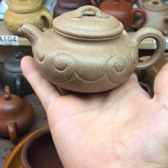 茶壶紫砂青段泥仿古如意180豪升左右