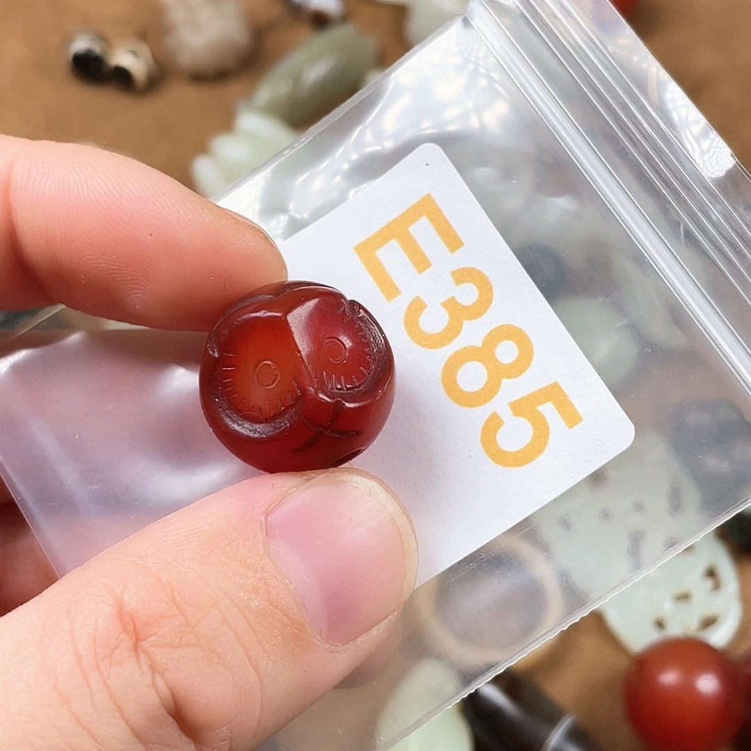 玛瑙/玉髓合金颈饰