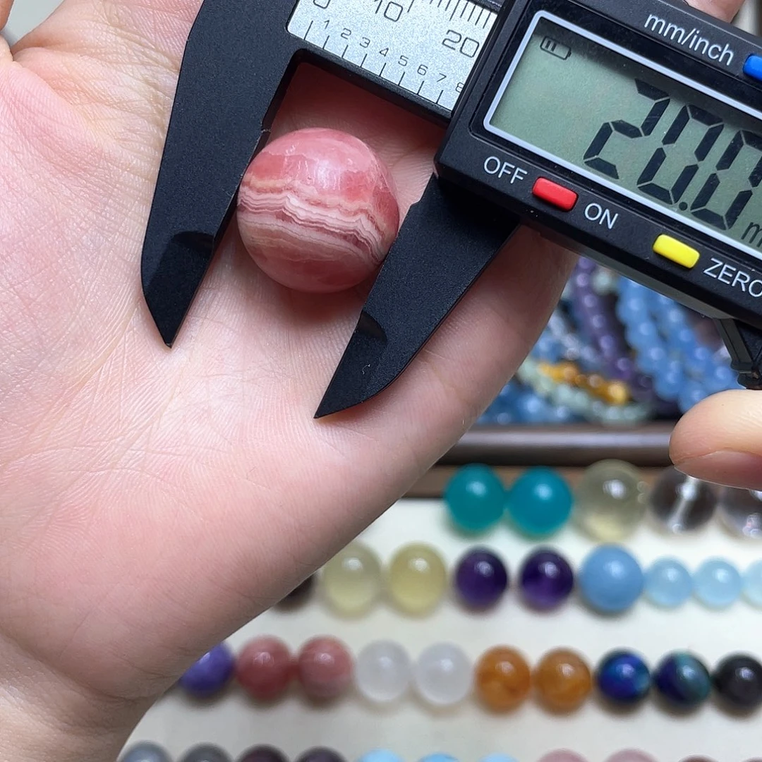 若***回水晶珠宝半成品未镶嵌红纹20