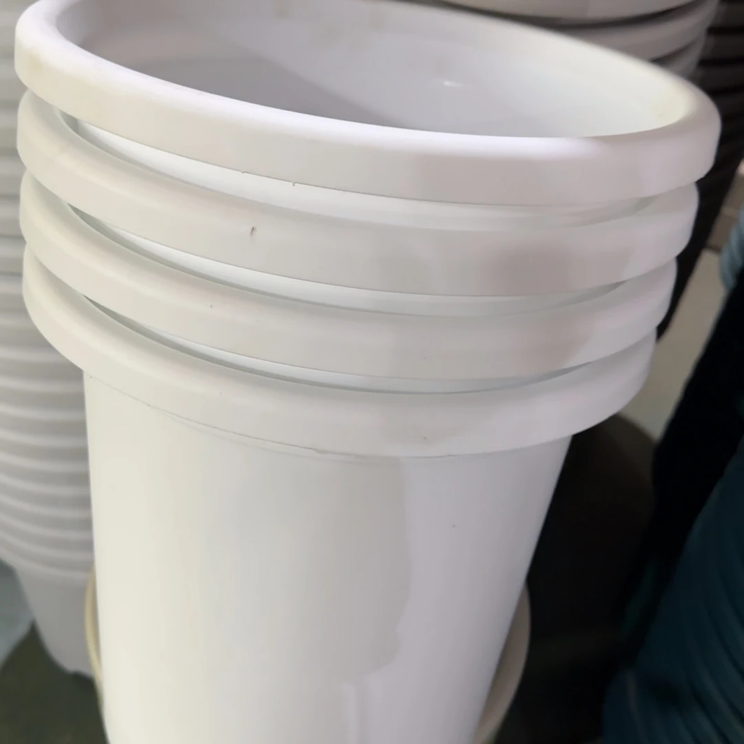 树脂四季7#带拖纯白2套轮8个