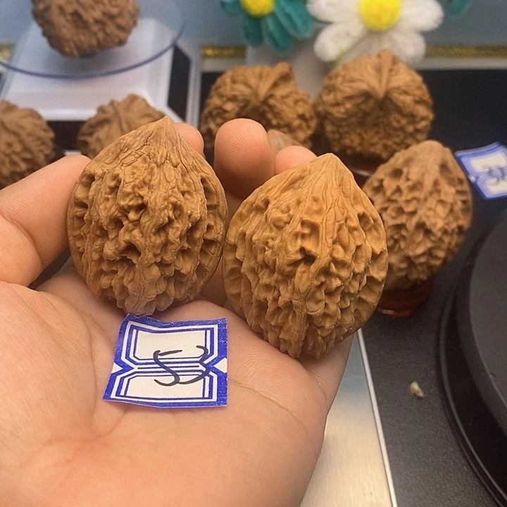 把件文玩核桃38鸡心
