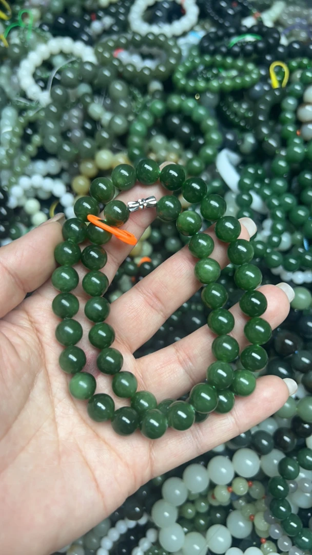 和田玉未镶嵌时尚