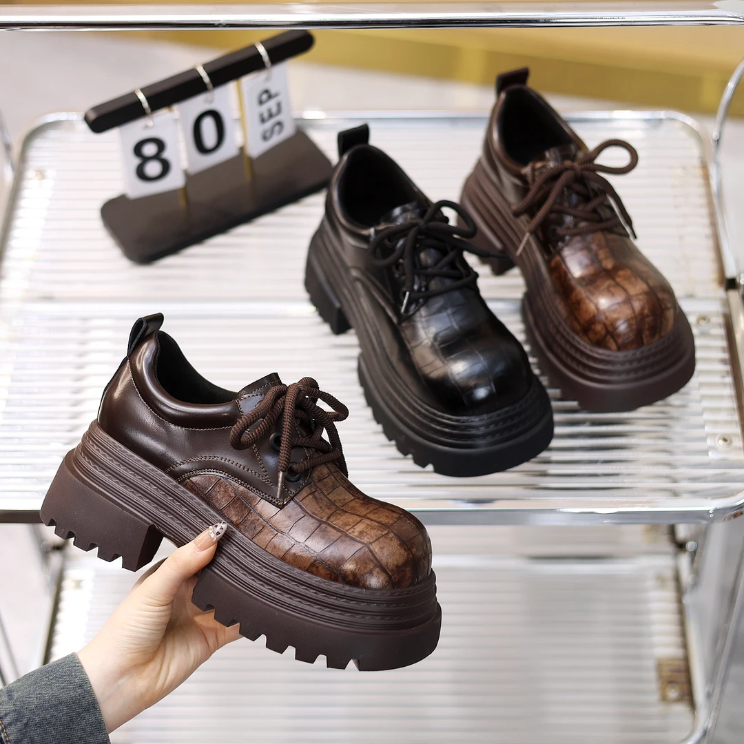 欧货石头纹系厚底小皮鞋女英伦风圆头系带加绒小个子增高乐福鞋