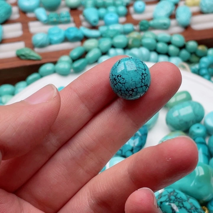 绿松石未镶嵌配饰