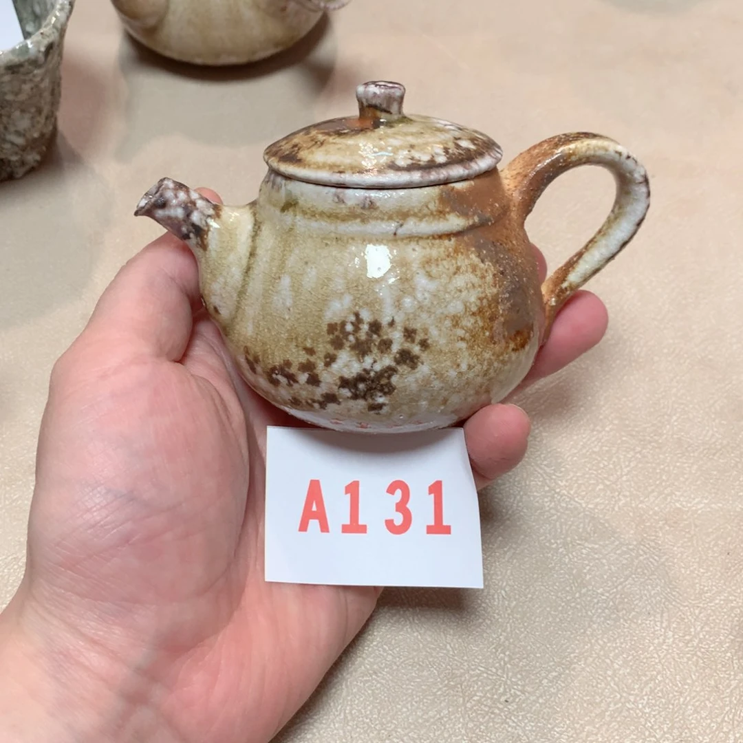 容量140:南出学个人作品