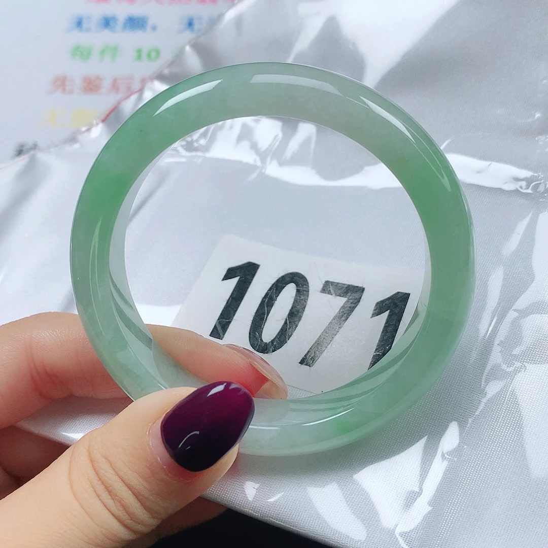 翡翠手镯未镶嵌1071