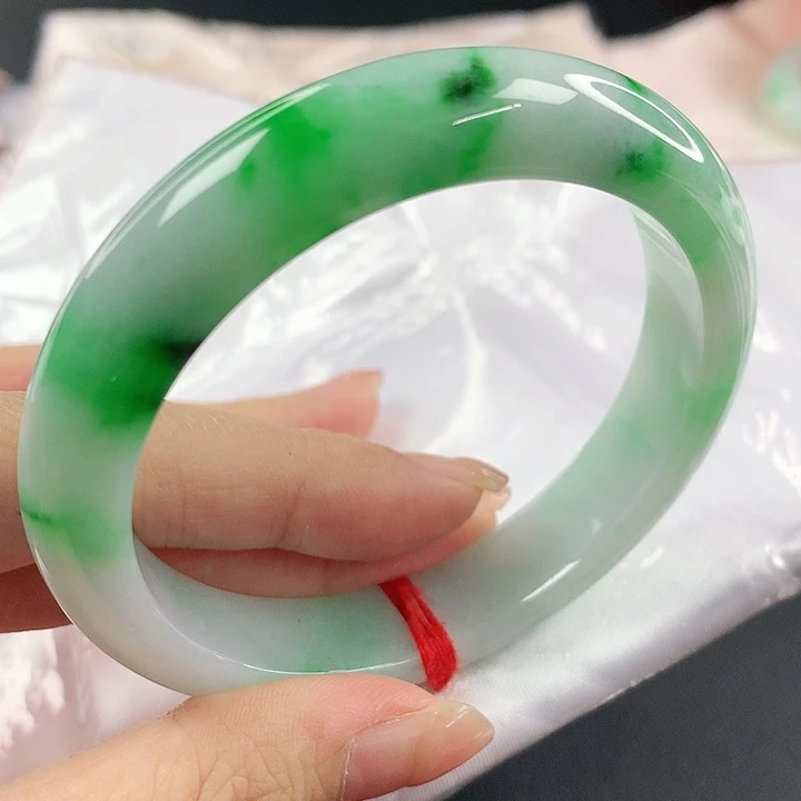 未镶嵌手镯翡翠，600