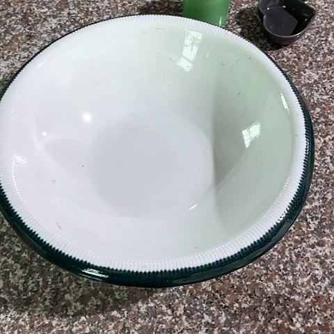 微瑕，不能明火，口径30高7